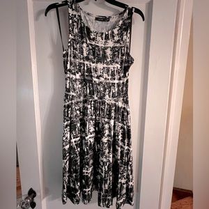 Brand new Apt. 9 black and white dress size XS